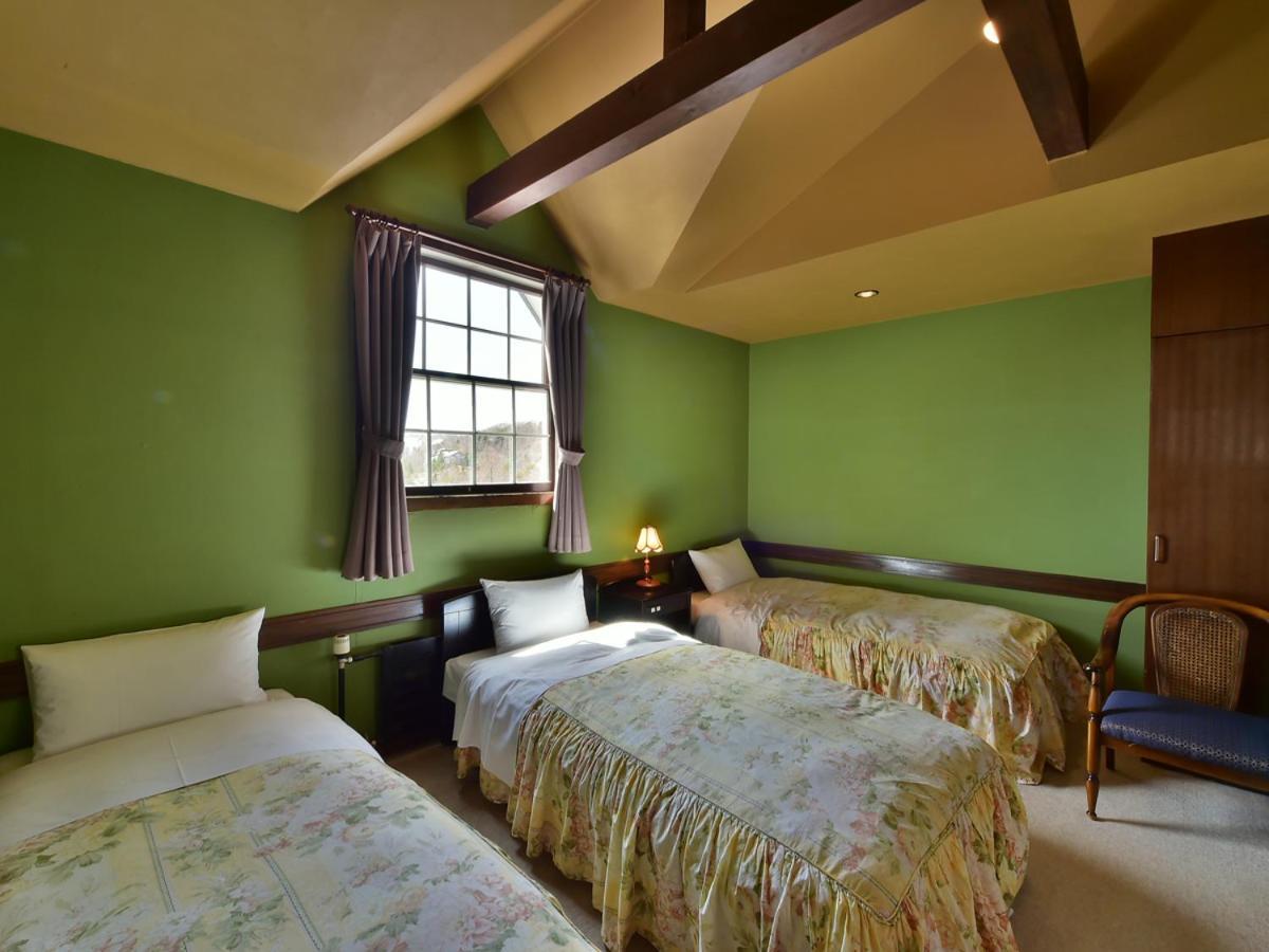 Petit Hotel Kanan Чино Екстериор снимка